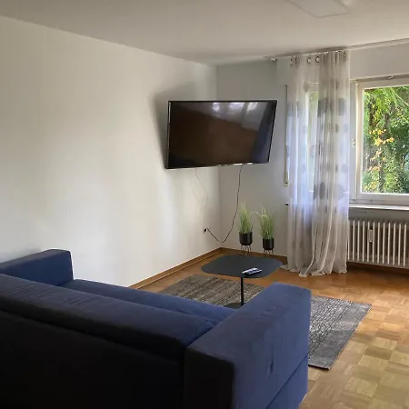 2 With Parking In Apartment Stuttgart